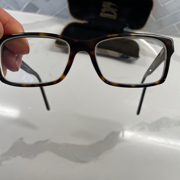 Burberry glasses with case - Picture 7 of 10